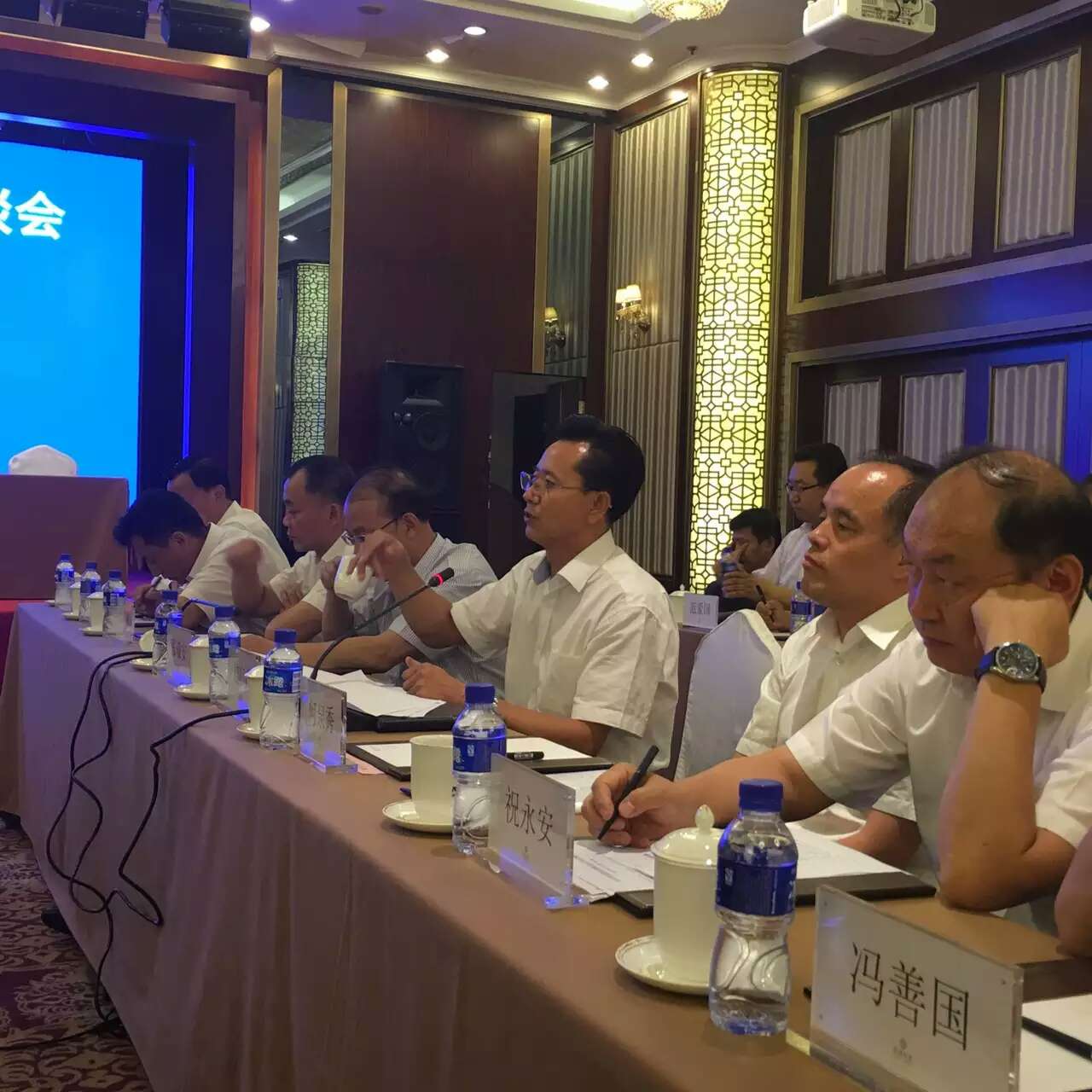 长春市副市长桂广礼现场颁发讲话 长春市副市长桂广礼现场颁发讲话