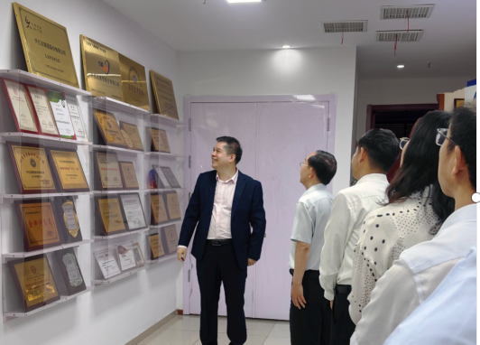 政企动态|通州区委书记孟景伟走访j9国际集团调研企业发展情况 政企动态|通州区委书记孟景伟走访j9国际集团调研企业发展情况